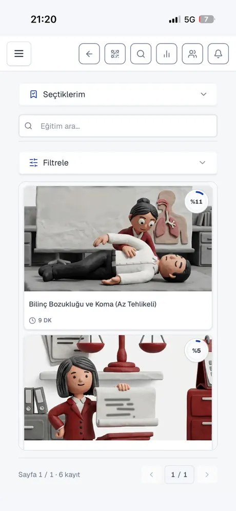 Eğitim listesi: arama, filtreleme ve her kartta tamamlanma yüzdesi